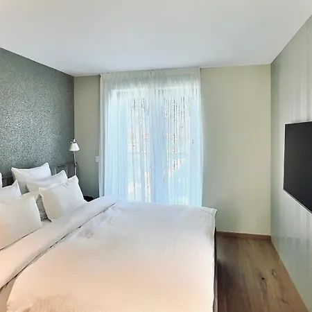 New Luxury View - *