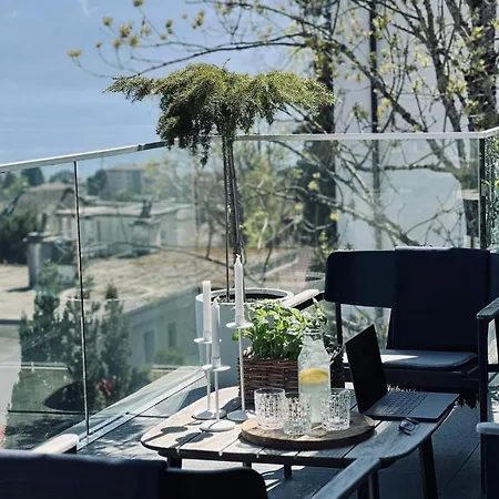 New Luxury View - لوزان