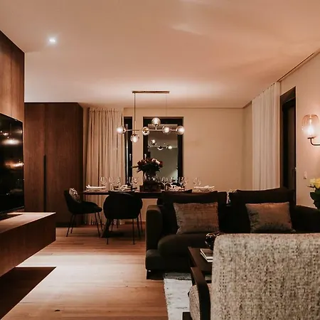 New Luxury View - *