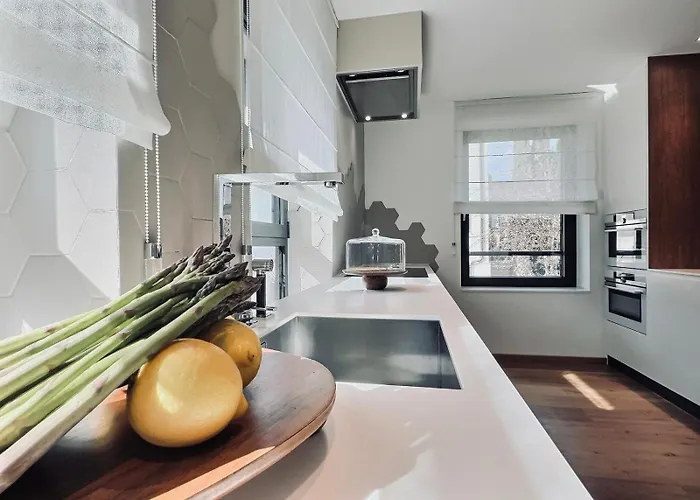 Apartment New Luxury View - *